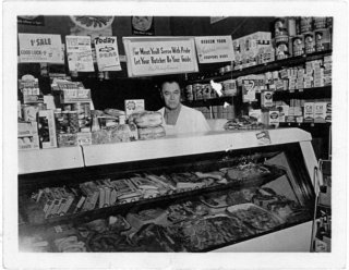 leomeierbutchershopn2nd1940s.jpg