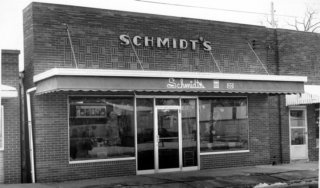 schmidtstore1985.jpg