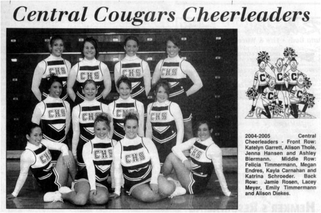 centralcougarcheerleaders20042005.jpg