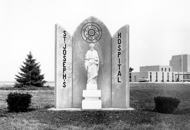 hospitalstatue72.jpg