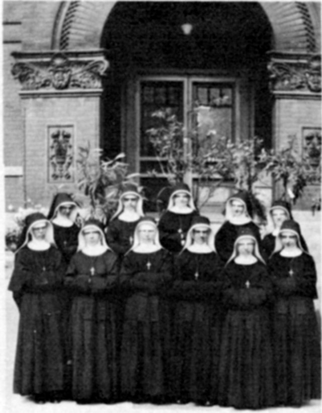 nuns.jpg