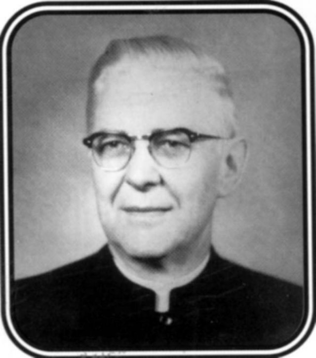 stdominicpastor4frhenryhaydt1941to1970.jpg