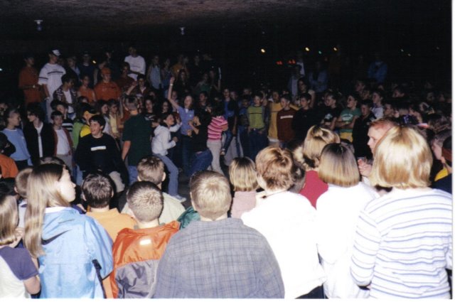 youthdance2004.jpg